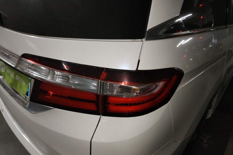 Used Honda Odyssey 2015 Updated Version 2.4L Smart Edition
