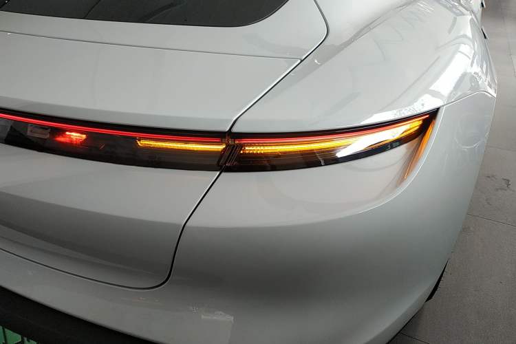 Used Porsche Taycan 2022-Year Updated Taycan
