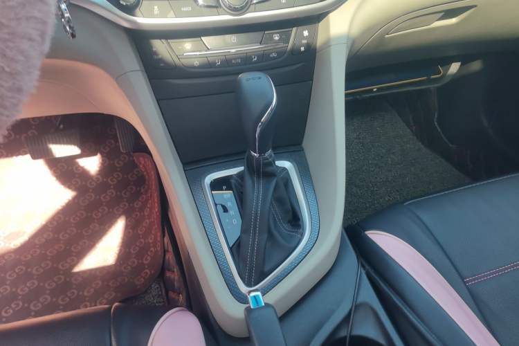 Used Buick GT 2019 15T Dual-Clutch Connected Elite Model China VI