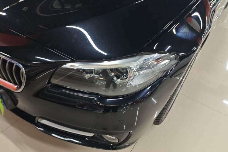 Used BMW 5 Series 2014 525Li Luxury Design Package