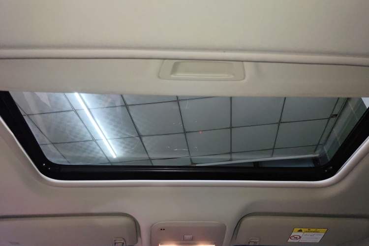 Used Chevrolet Monza 2019 Redline 320T Dual-Clutch Sporty Version China VI Standard
