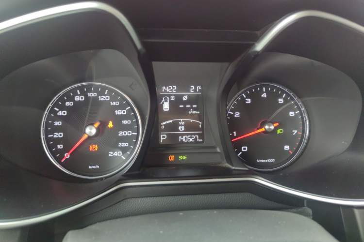 Used MG 6 2017 20T Automatic Luxury Smart Connect Version China V Standard
