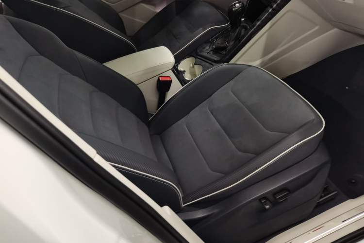 Used Volkswagen Tayron X 2023 330TSI Two-Wheel-Drive Prestige High-Energy Version