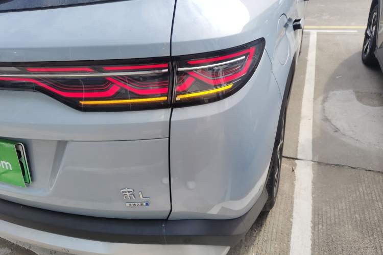 Used BYD Song L DM-i 2025 Intelligent Driving Version 160 km Beyond-Range Type
