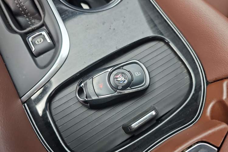 Used Buick Envision 2021 532T Two-Wheel-Drive Elite Version
