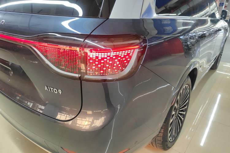 Used Hima AITO M9 2024 Range-Extended Max Edition 42 kWh 6-Seater Version