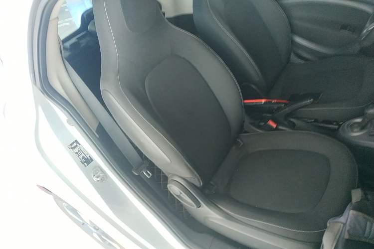 Used  fortwo 2018 1.0L 52kW Hardtop Passion Edition China V Standard
