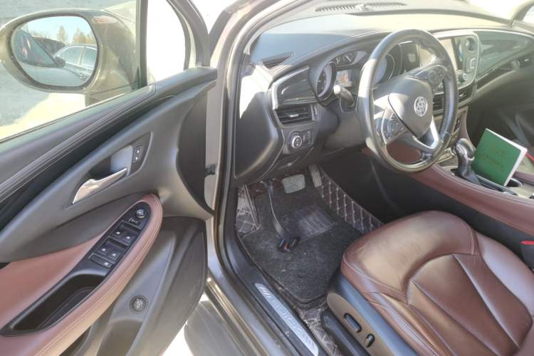 Used Buick Envision 2018 20T Two-Wheel Drive Luxury Model
