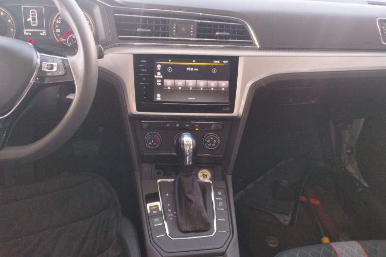 Used Volkswagen Lamando 2021 230TSI DSG Fashion Edition
