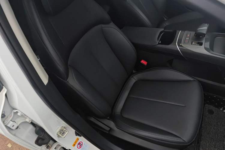 Used Changan Eado DD 2023 Blue Whale NE 1.5T GDI DCT Luxury Edition
