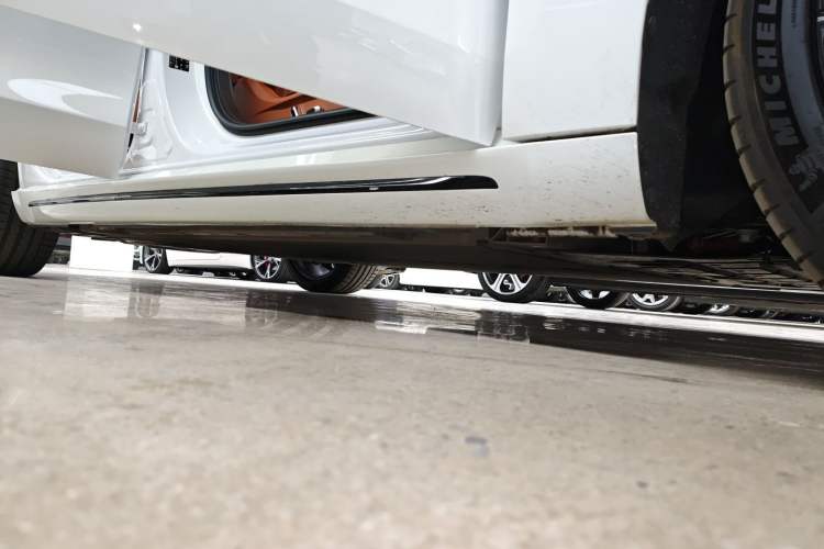 Used ORA Lightning Cat 2022 555 km Luxury Edition