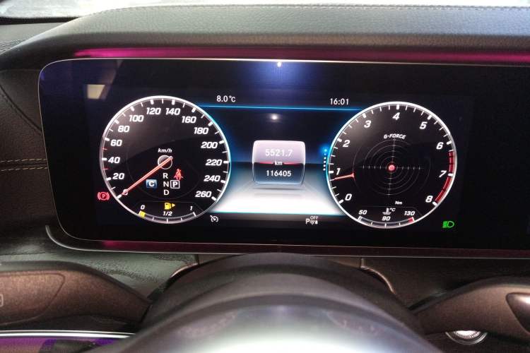 Used Mercedes-Benz E-Class 2019 E 300 L Sporty and Stylish Model
