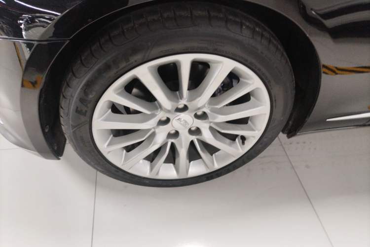 Used Cadillac CT6 2017 28T Luxury Model