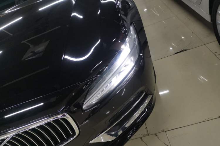 Used Volvo S90 2020 T5 Zhiyi Luxury Edition
