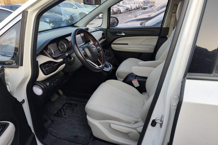 Used GAC Trumpchi M6 2019 270T DCT Elite Edition (7-seater) China VI
