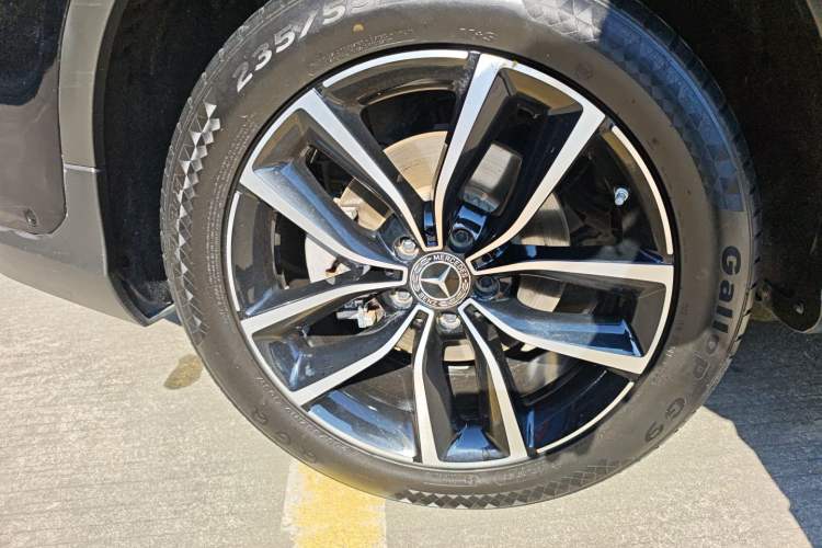 Used Mercedes-Benz GLC 2020 Facelift GLC 260 L 4MATIC Luxury Edition
