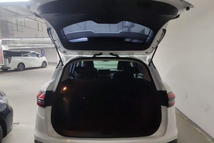 Used Geely Auto Coolray 2023 1.5T DCT Platinum Edition