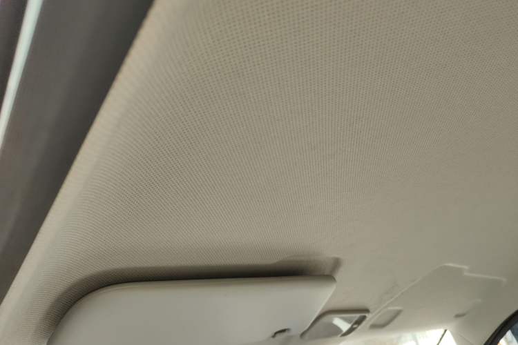 Used Wuling Hongguang MINIEV 2022 Easy Version Lithium Iron Phosphate
