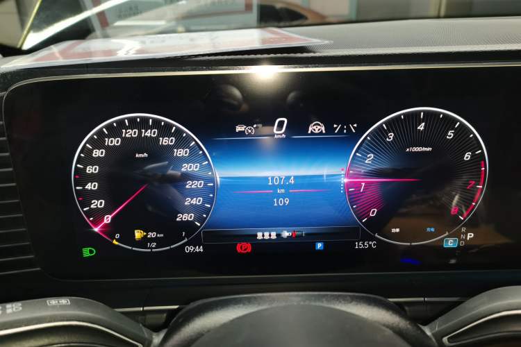 Used Mercedes-Benz GLE 2024 GLE 450 4MATIC Stylish Model
