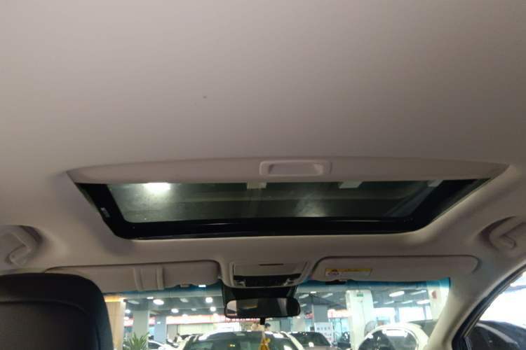 Used Honda Elysion 2024 2.0L eHEV Luxury Edition
