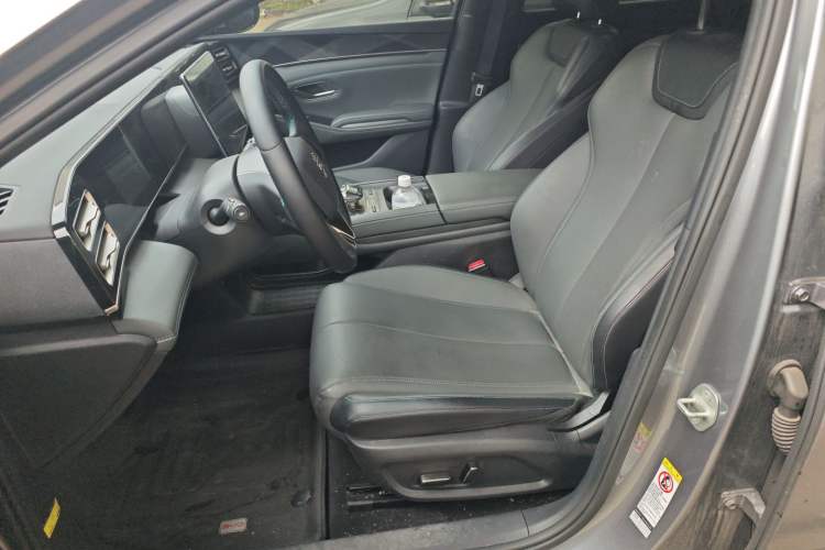 Used BYD Qin L 2024 DM-i 120KM Leading Model