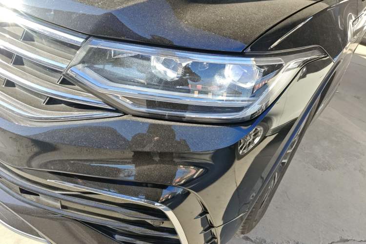 Used Volkswagen Tiguan L 2023 330TSI Automatic Two-Wheel Drive R-Line Enjoyment Edition
