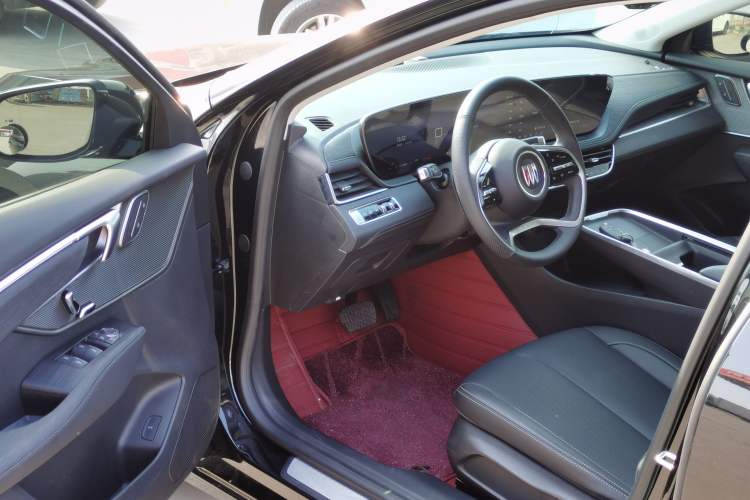 Used Buick LaCrosse 2025 28T Platinum Edition
