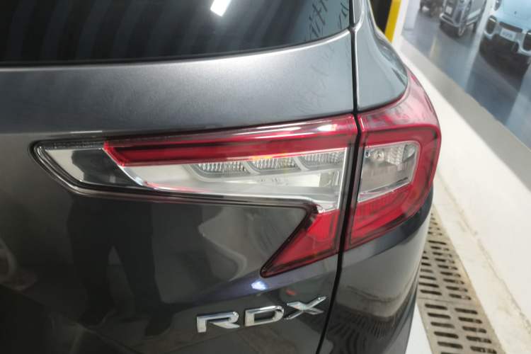 Used Acura RDX 2020 2.0T Deluxe Edition
