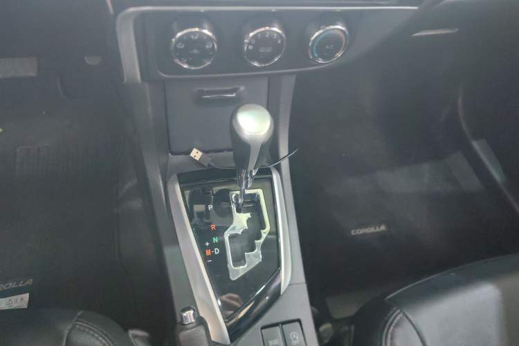 Used Toyota Corolla 2017 Revised Version 1.2T S-CVT GL-i
