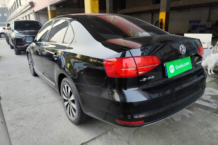 Used Volkswagen Sagitar 2018 1.6L Automatic Comfort Model
