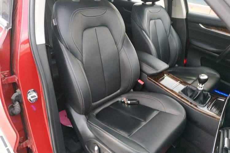 Used Hanteng X7 2016 1.5T Manual Luxury Edition