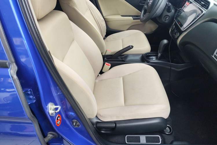 Used Honda City 2015 1.5L CVT Comfort Version
