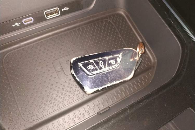 Used Volkswagen Lamando 2025 Lavida L 280TSI DSG Cool & Spicy Edition
