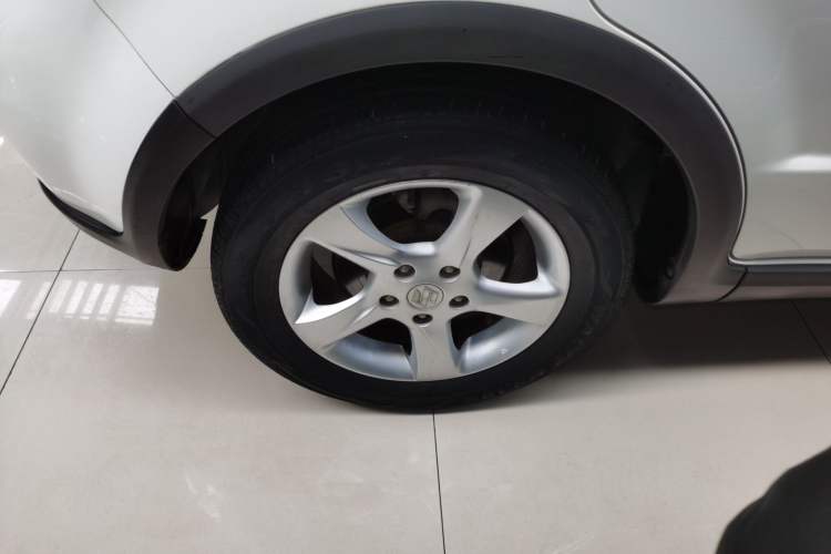 Used Suzuki SX4 2016 1.6L Automatic Classic Edition
