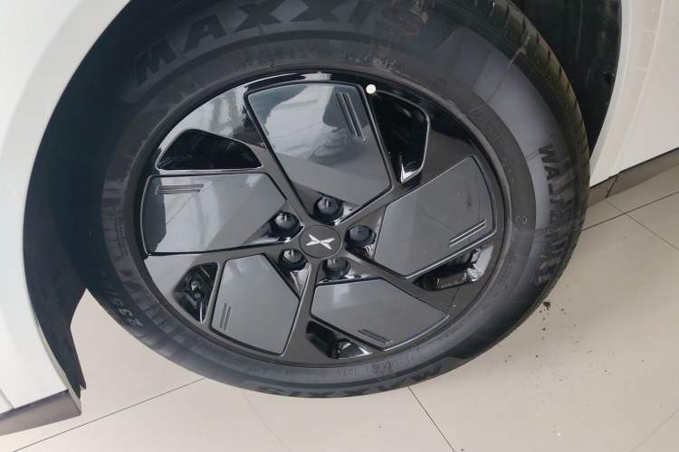 Used XPeng G6 2025 625 Long-Range Max Flagship Edition
