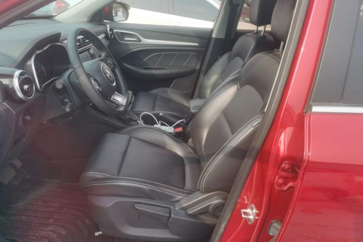 Used MG ZS 2017 1.5L Automatic Luxury Edition
