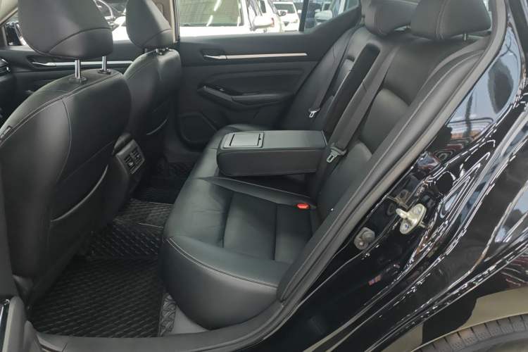 Used Nissan Teana 2022 2.0L XL-TLS Enjoyment Edition