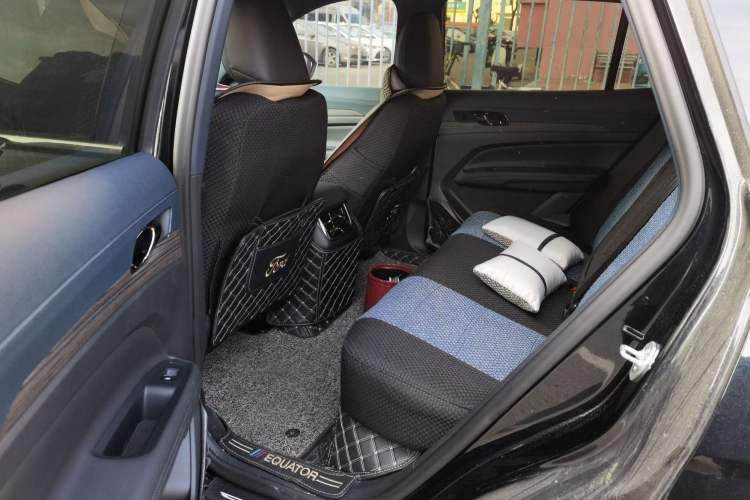 Used Ford Equator Sport 2022 Facelift EcoBoost 170 Prestige Model