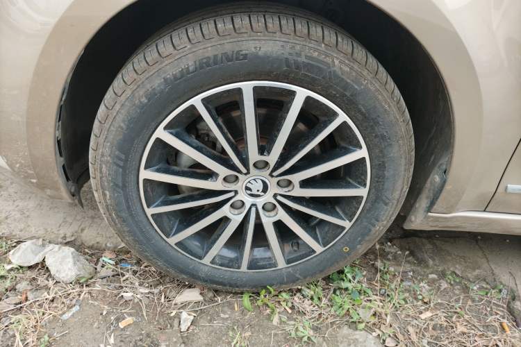 Used Skoda Octavia 2019 TSI230 DSG SmartDrive Luxury Edition China VI
