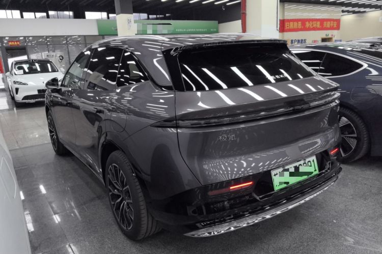 Used Zeekr 7X 2025 100 kWh Long-Range Rear-Wheel Drive with Intelligent Driving Features
