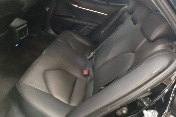 Used Toyota Camry 2023 2.0GVP Premier Edition
