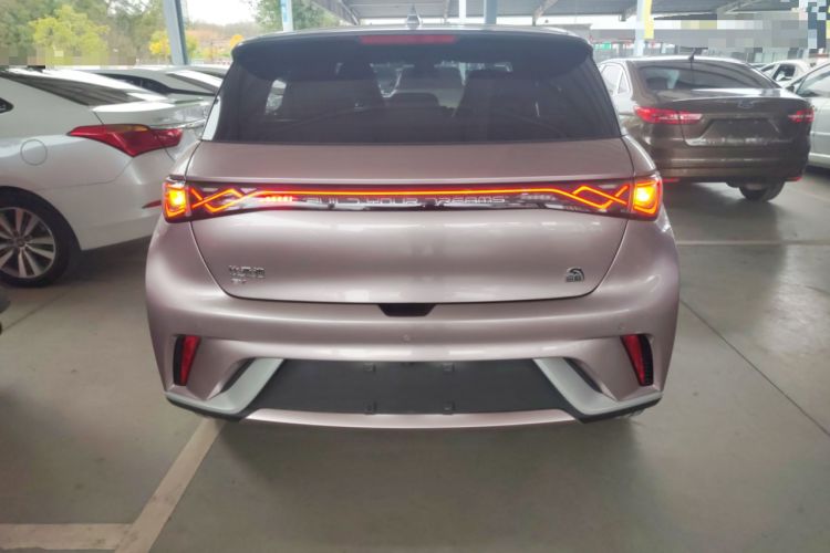 Used BYD Dolphin 2021 405 km Fashion Edition
