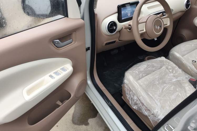 Used Wuling Hongguang MINIEV 2025 Four-Door Version Advanced Edition