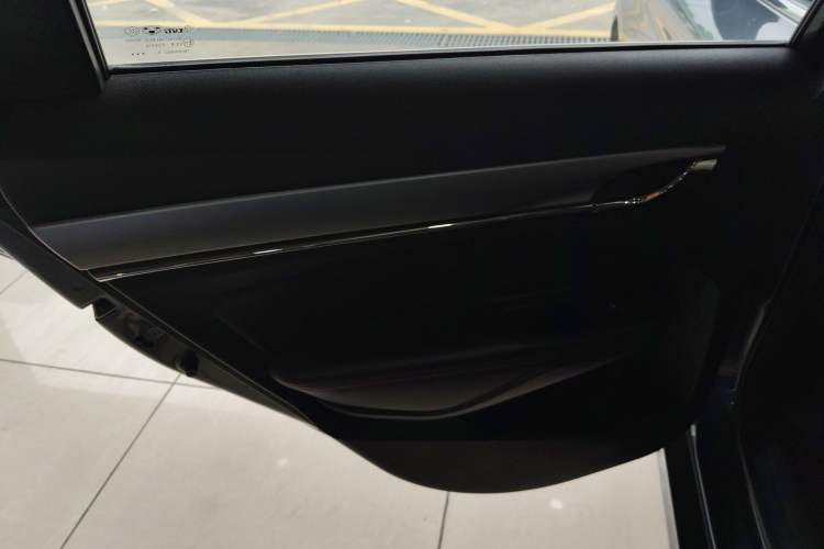 Used Geely Auto Binray 2018 14T CVT Binyi Edition
