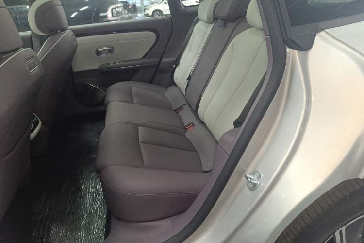 Used  A06 2026 Model 510 Max