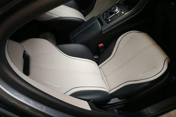 Used BYD Destroyer 05 2024 HONOR Edition DM-i 55KM Luxury Model
