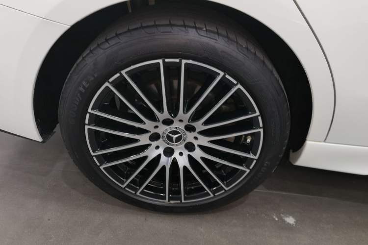 Used Mercedes-Benz C-Class 2022 Restyled C 260 L Sport Edition