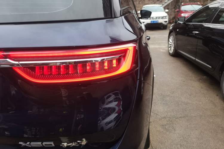 Used JETOUR X90 2023 Zilong 2.0T DCT Changsheng Edition 5-seater