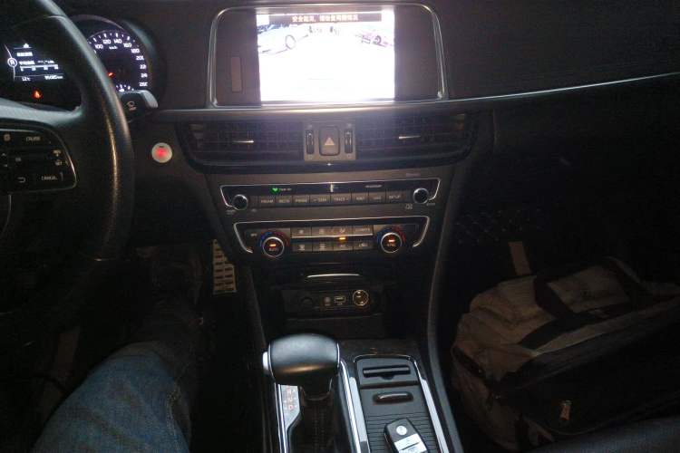 Used Kia K5 2016 1.6T Automatic LUX
