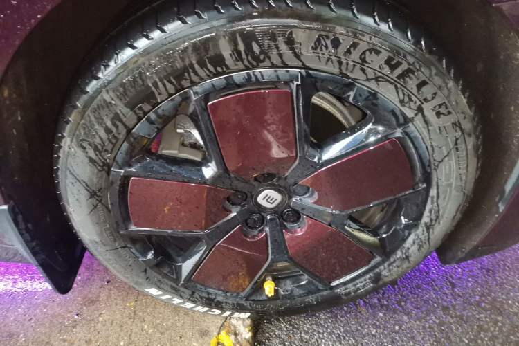 Used Xiaomi Auto SU7 2024 Rear-Drive Ultra-Long Range Advanced Pro-Level Intelligent Driving Version